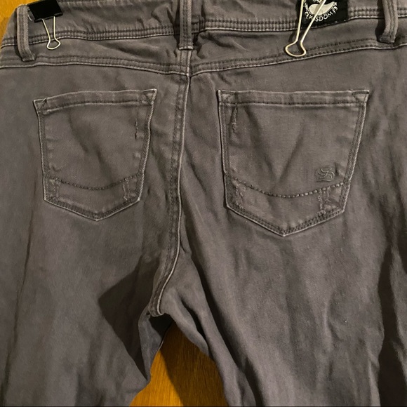 Torrid Source of wisdom distressed jeans size 14 - Picture 7 of 13